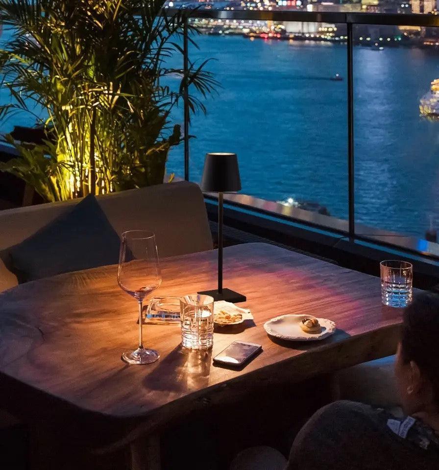 Lumin Touch™ - Wireless Table Lamp - OozyHome